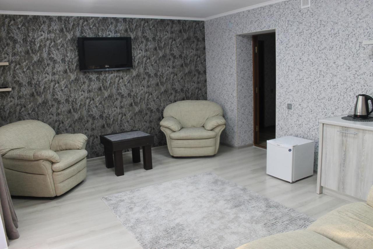 Латориця Hotel Suskovo Eksteriør billede
